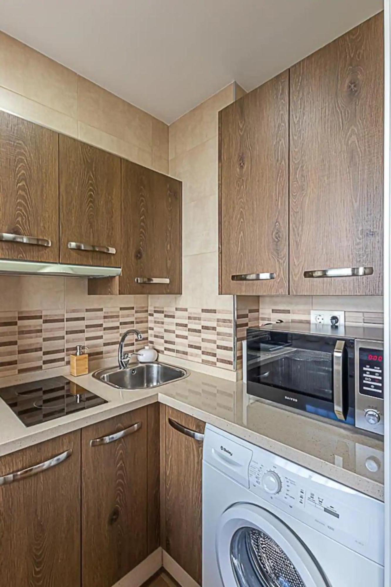 Encantador Apartamento En Primera Linea De Playa Бенальмадена Экстерьер фото